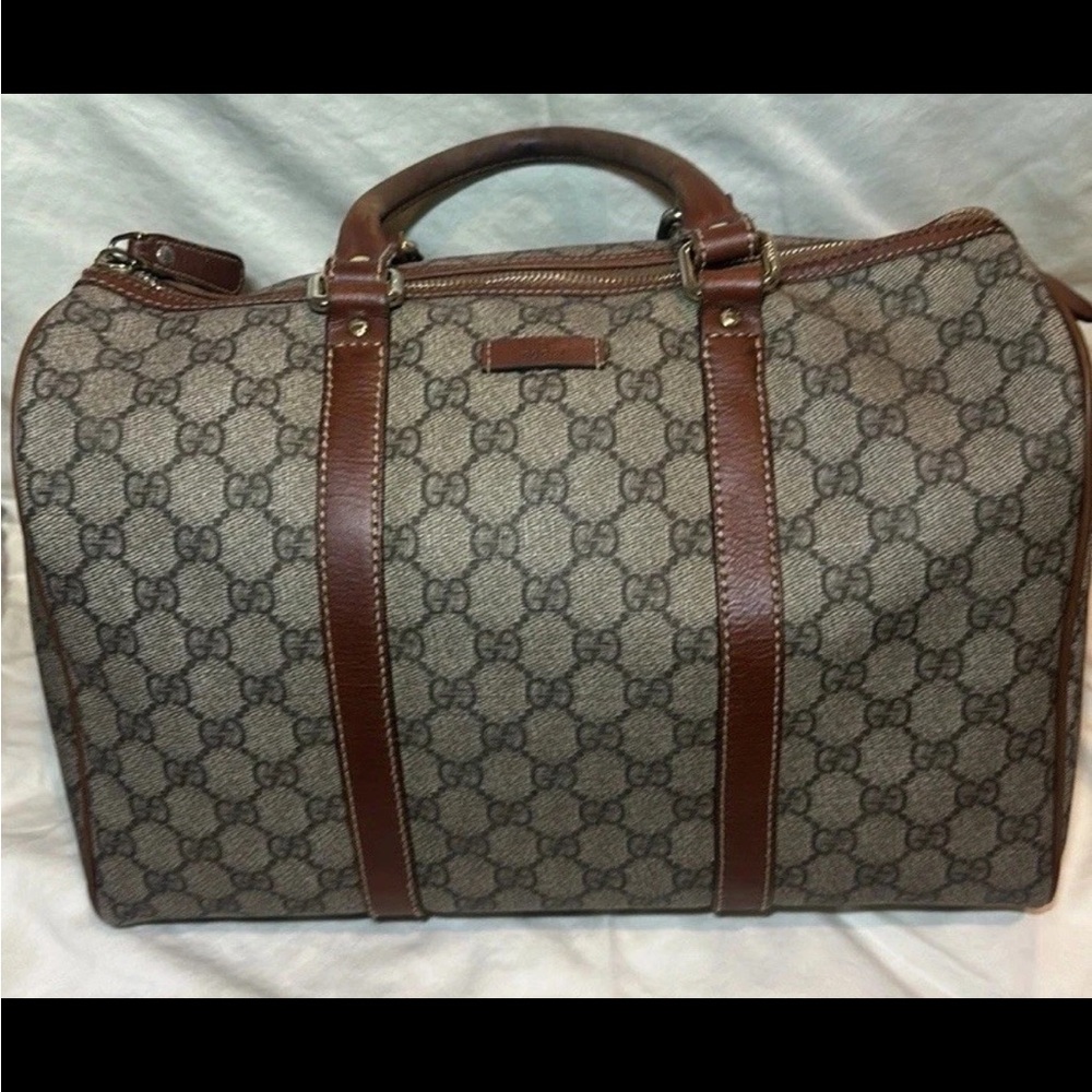 Vintage Gucci Brown and Tan Monogram Duffel Bag
Excellent Condition